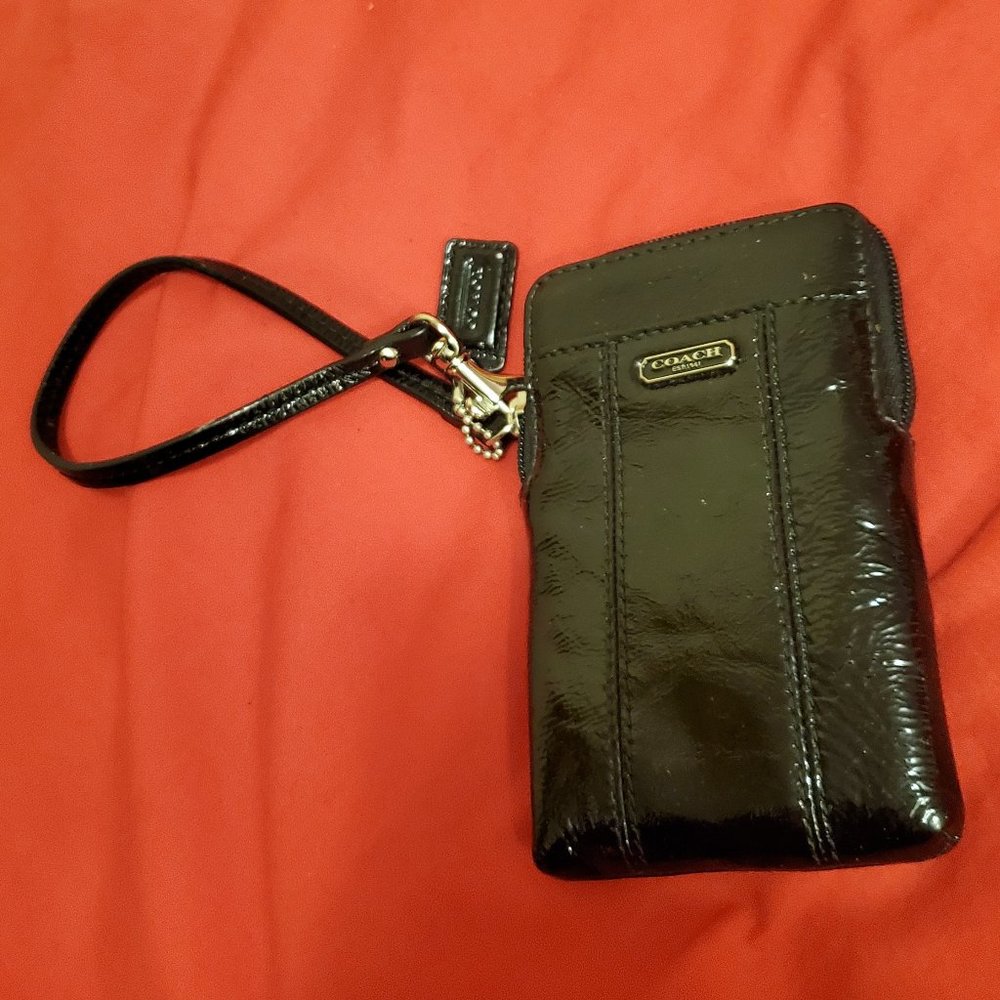 COACH BLACK CARD HOLDER WRISTLET WALLET WITH STRAP